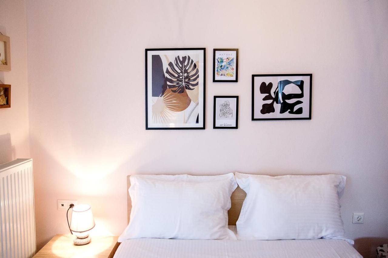 Konstantina & Evgenia Deluxe Apartment Néa Péramos Extérieur photo